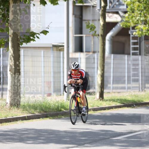 10.08.2025 - GEWOBA Citytriathlon Bremen Yannick Fuchs http://msf.ph/oto/8548852 10.08.2025 13:17:45 Radfahren 567, 825, 853 meine-sportfotos.de