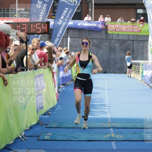 10.08.2025 - GEWOBA Citytriathlon Bremen H.Heesch http://msf.ph/oto/8548894 10.08.2025 11:35:36 Ziel 480 meine-sportfotos.de