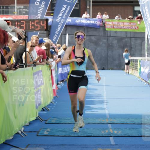 10.08.2025 - GEWOBA Citytriathlon Bremen H.Heesch http://msf.ph/oto/8548909 10.08.2025 11:35:36 Ziel 480 meine-sportfotos.de
