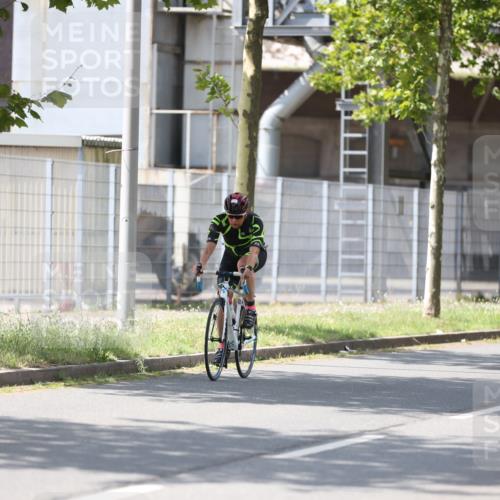 10.08.2025 - GEWOBA Citytriathlon Bremen Yannick Fuchs http://msf.ph/oto/8548917 10.08.2025 13:18:55 Radfahren 709, 726, 975 meine-sportfotos.de