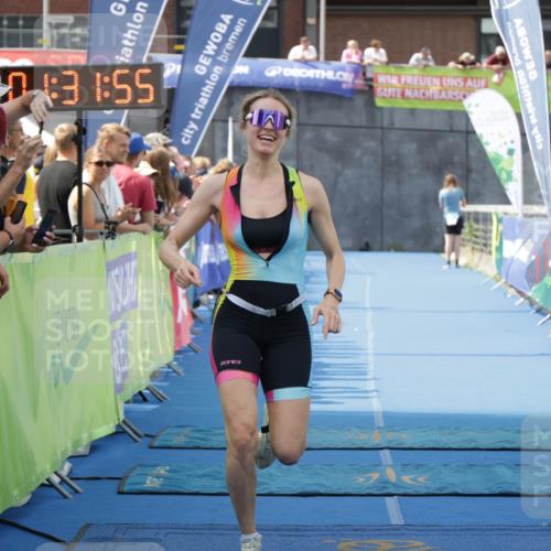 10.08.2025 - GEWOBA Citytriathlon Bremen H.Heesch http://msf.ph/oto/8548936 10.08.2025 11:35:37 Ziel 480 meine-sportfotos.de