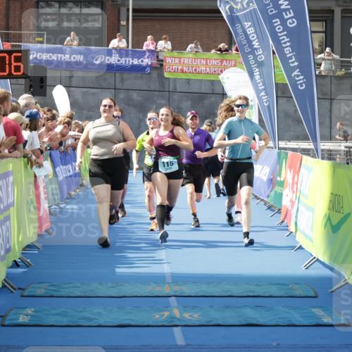 10.08.2025 - GEWOBA Citytriathlon Bremen H.Heesch http://msf.ph/oto/8548948 10.08.2025 11:35:47 Ziel 115, 125, 247 meine-sportfotos.de