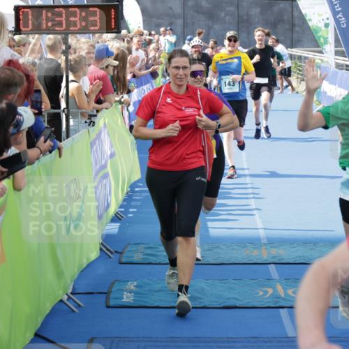 10.08.2025 - GEWOBA Citytriathlon Bremen H.Heesch http://msf.ph/oto/8549198 10.08.2025 11:37:13 Ziel 25, 41, 143, 209, 461 meine-sportfotos.de