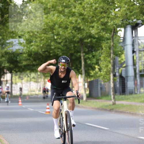 10.08.2025 - GEWOBA Citytriathlon Bremen Yannick Fuchs http://msf.ph/oto/8549429 10.08.2025 12:18:34 Radfahren 584, 637, 642, 652, 678, 680, 759, 763, 781, 855, 919, 973, 1015, 1029 meine-sportfotos.de