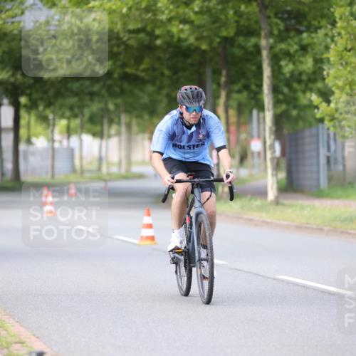 10.08.2025 - GEWOBA Citytriathlon Bremen Yannick Fuchs http://msf.ph/oto/8549610 10.08.2025 13:29:18 Radfahren 638 meine-sportfotos.de