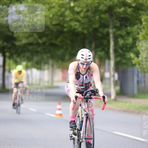 10.08.2025 - GEWOBA Citytriathlon Bremen Yannick Fuchs http://msf.ph/oto/8549655 10.08.2025 13:30:04 Radfahren 792, 942 meine-sportfotos.de