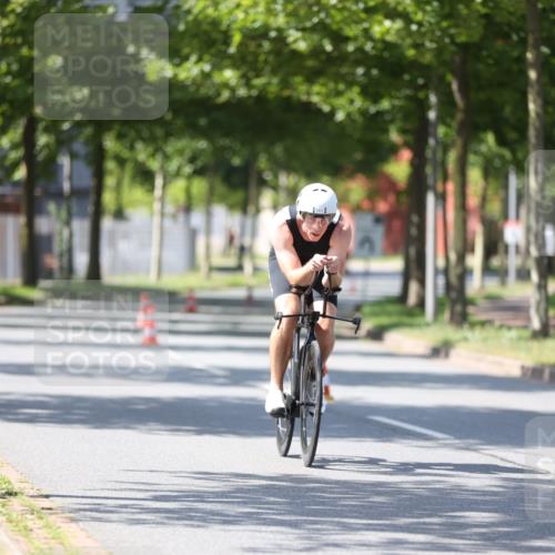 10.08.2025 - GEWOBA Citytriathlon Bremen Yannick Fuchs http://msf.ph/oto/8549868 10.08.2025 14:08:58 Radfahren 165 meine-sportfotos.de