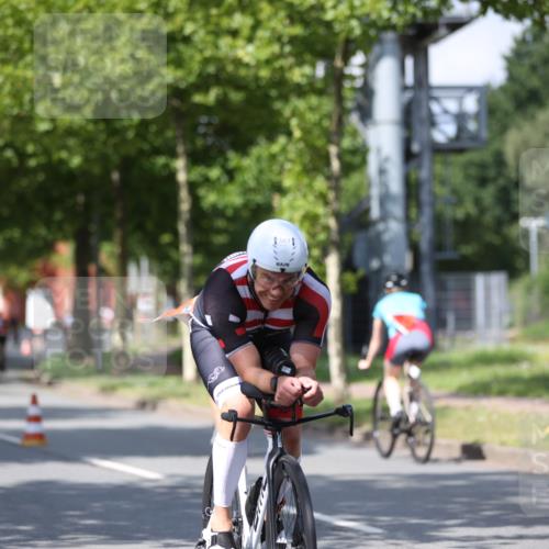 10.08.2025 - GEWOBA Citytriathlon Bremen Yannick Fuchs http://msf.ph/oto/8549884 10.08.2025 12:20:34 Radfahren 563, 596, 631, 720, 734, 829, 900, 940 meine-sportfotos.de