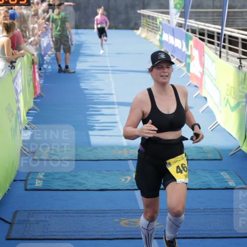 10.08.2025 - GEWOBA Citytriathlon Bremen H.Heesch http://msf.ph/oto/8549889 10.08.2025 11:38:47 Ziel 458, 464 meine-sportfotos.de