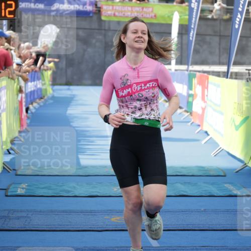 10.08.2025 - GEWOBA Citytriathlon Bremen H.Heesch http://msf.ph/oto/8549930 10.08.2025 11:38:54 Ziel 458 meine-sportfotos.de