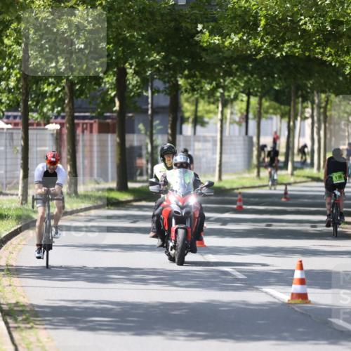 10.08.2025 - GEWOBA Citytriathlon Bremen Yannick Fuchs http://msf.ph/oto/8550037 10.08.2025 14:12:09 Radfahren 12, 27, 42, 156, 168, 172 meine-sportfotos.de