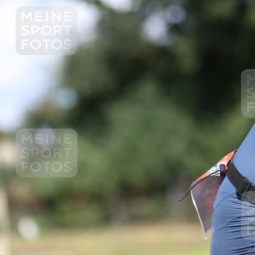 10.08.2025 - GEWOBA Citytriathlon Bremen Yannick Fuchs http://msf.ph/oto/8550085 10.08.2025 12:21:14 Radfahren 555, 558, 581, 618, 662, 701, 758, 761, 785, 813, 869, 913, 969, 975, 1002 meine-sportfotos.de