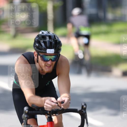 10.08.2025 - GEWOBA Citytriathlon Bremen Yannick Fuchs http://msf.ph/oto/8550225 10.08.2025 14:12:45 Radfahren 66, 117, 148, 155 meine-sportfotos.de