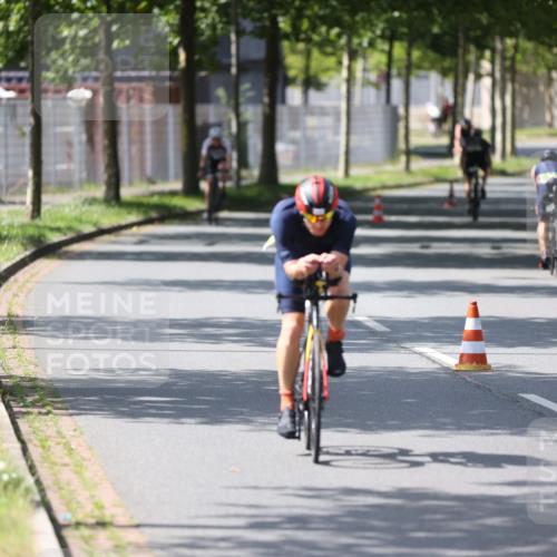 10.08.2025 - GEWOBA Citytriathlon Bremen Yannick Fuchs http://msf.ph/oto/8550256 10.08.2025 14:12:52 Radfahren 95, 117, 148, 155 meine-sportfotos.de