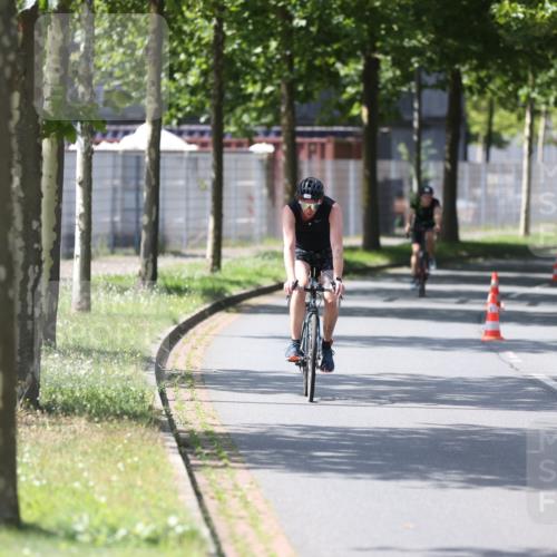 10.08.2025 - GEWOBA Citytriathlon Bremen Yannick Fuchs http://msf.ph/oto/8550305 10.08.2025 14:13:01 Radfahren 8, 95, 107, 148 meine-sportfotos.de