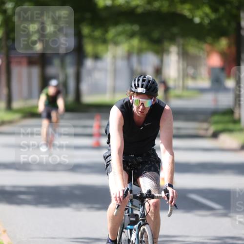 10.08.2025 - GEWOBA Citytriathlon Bremen Yannick Fuchs http://msf.ph/oto/8550322 10.08.2025 14:13:03 Radfahren 8, 95, 107, 148 meine-sportfotos.de