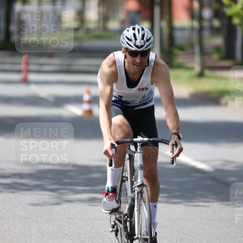 10.08.2025 - GEWOBA Citytriathlon Bremen Yannick Fuchs http://msf.ph/oto/8550365 10.08.2025 14:13:22 Radfahren 14, 26, 104, 107, 175 meine-sportfotos.de