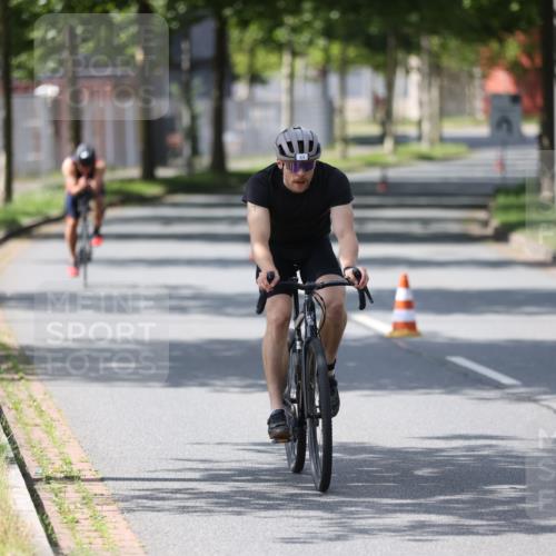 10.08.2025 - GEWOBA Citytriathlon Bremen Yannick Fuchs http://msf.ph/oto/8550472 10.08.2025 14:13:39 Radfahren 14, 26, 44, 112, 175 meine-sportfotos.de