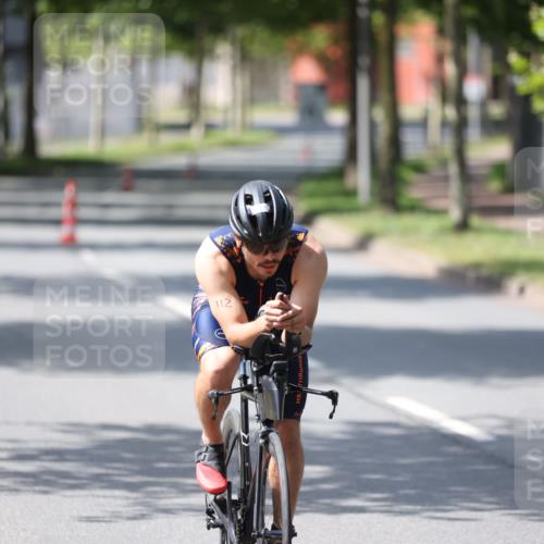 10.08.2025 - GEWOBA Citytriathlon Bremen Yannick Fuchs http://msf.ph/oto/8550502 10.08.2025 14:13:42 Radfahren 14, 44, 112 meine-sportfotos.de