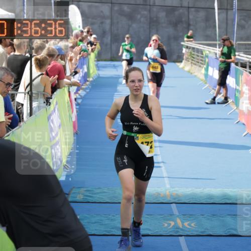 10.08.2025 - GEWOBA Citytriathlon Bremen H.Heesch http://msf.ph/oto/8550576 10.08.2025 11:40:18 Ziel 5, 472 meine-sportfotos.de