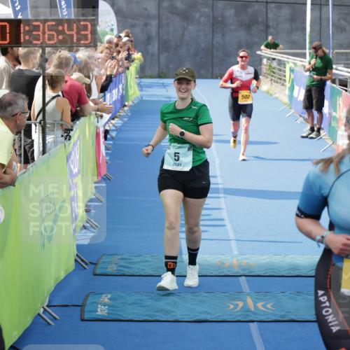 10.08.2025 - GEWOBA Citytriathlon Bremen H.Heesch http://msf.ph/oto/8550604 10.08.2025 11:40:24 Ziel 5, 448, 472, 502 meine-sportfotos.de