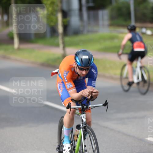 10.08.2025 - GEWOBA Citytriathlon Bremen Yannick Fuchs http://msf.ph/oto/8550662 10.08.2025 12:25:50 Radfahren 677, 684, 693, 730, 755, 830, 849, 850, 968, 1014 meine-sportfotos.de
