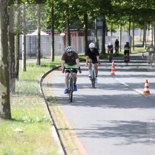 10.08.2025 - GEWOBA Citytriathlon Bremen Yannick Fuchs http://msf.ph/oto/8550811 10.08.2025 14:15:34 Radfahren 45, 54, 55, 72, 97, 98, 118, 123, 187 meine-sportfotos.de