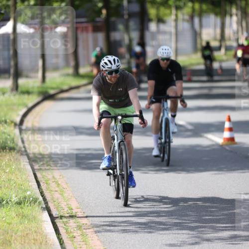 10.08.2025 - GEWOBA Citytriathlon Bremen Yannick Fuchs http://msf.ph/oto/8550819 10.08.2025 14:15:35 Radfahren 54, 72, 74, 97, 98, 118, 123, 187 meine-sportfotos.de