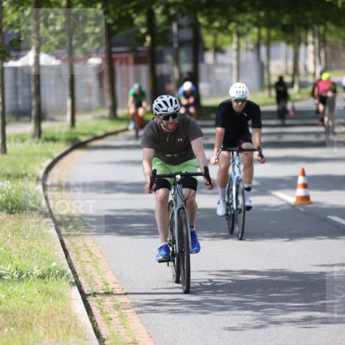10.08.2025 - GEWOBA Citytriathlon Bremen Yannick Fuchs http://msf.ph/oto/8550821 10.08.2025 14:15:35 Radfahren 54, 72, 74, 97, 98, 118, 123, 187 meine-sportfotos.de