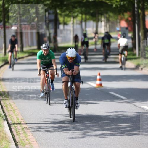 10.08.2025 - GEWOBA Citytriathlon Bremen Yannick Fuchs http://msf.ph/oto/8550849 10.08.2025 14:15:39 Radfahren 72, 74, 98, 118, 123, 187 meine-sportfotos.de