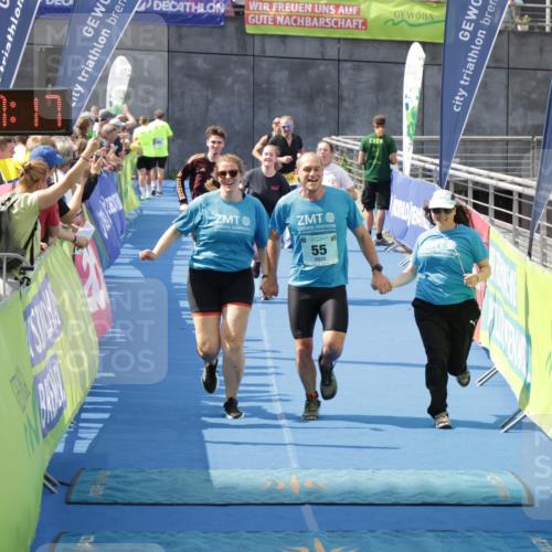 10.08.2025 - GEWOBA Citytriathlon Bremen H.Heesch http://msf.ph/oto/8551118 10.08.2025 11:40:59 Ziel 55, 223 meine-sportfotos.de
