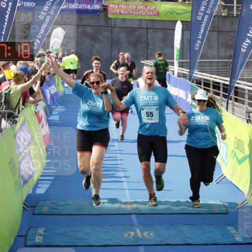 10.08.2025 - GEWOBA Citytriathlon Bremen H.Heesch http://msf.ph/oto/8551120 10.08.2025 11:41:00 Ziel 55, 223, 402, 410 meine-sportfotos.de