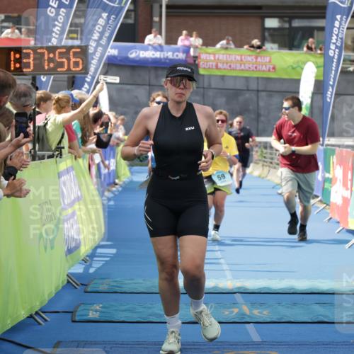 10.08.2025 - GEWOBA Citytriathlon Bremen H.Heesch http://msf.ph/oto/8551139 10.08.2025 11:41:38 Ziel 59, 444 meine-sportfotos.de