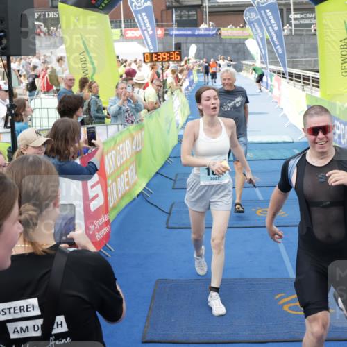 10.08.2025 - GEWOBA Citytriathlon Bremen H.Heesch http://msf.ph/oto/8551217 10.08.2025 11:43:17 Ziel 169, 229 meine-sportfotos.de