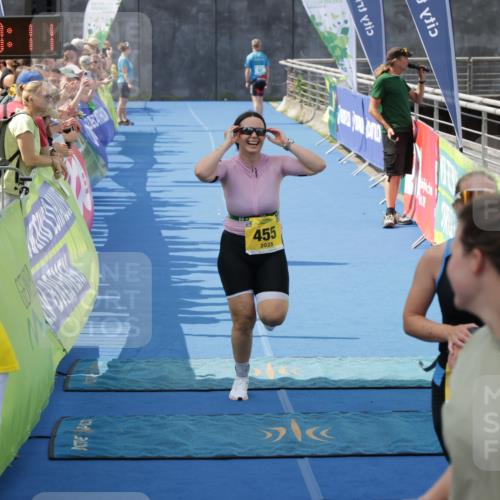 10.08.2025 - GEWOBA Citytriathlon Bremen H.Heesch http://msf.ph/oto/8551243 10.08.2025 11:43:53 Ziel 201, 455, 475 meine-sportfotos.de