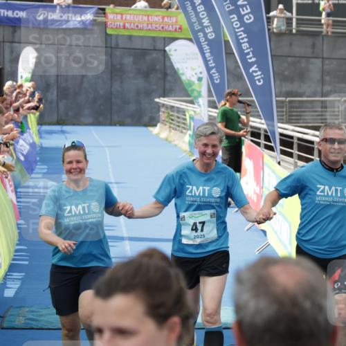 10.08.2025 - GEWOBA Citytriathlon Bremen H.Heesch http://msf.ph/oto/8551254 10.08.2025 11:44:13 Ziel 47 meine-sportfotos.de