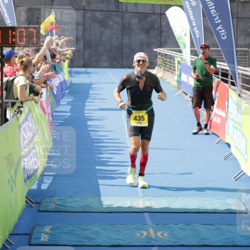 10.08.2025 - GEWOBA Citytriathlon Bremen H.Heesch http://msf.ph/oto/8551300 10.08.2025 11:44:49 Ziel 27, 435 meine-sportfotos.de