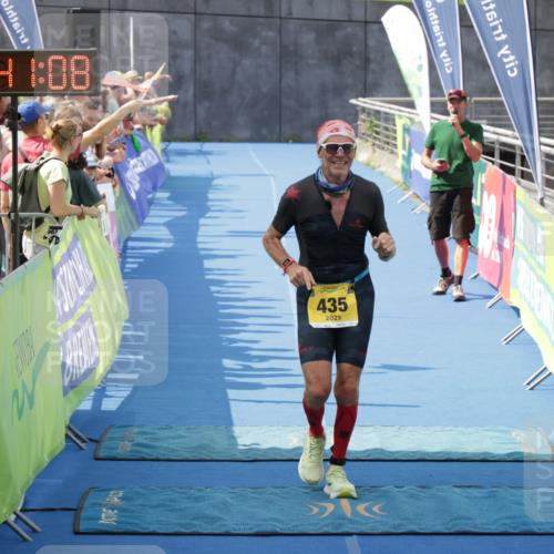 10.08.2025 - GEWOBA Citytriathlon Bremen H.Heesch http://msf.ph/oto/8551304 10.08.2025 11:44:50 Ziel 27, 435 meine-sportfotos.de