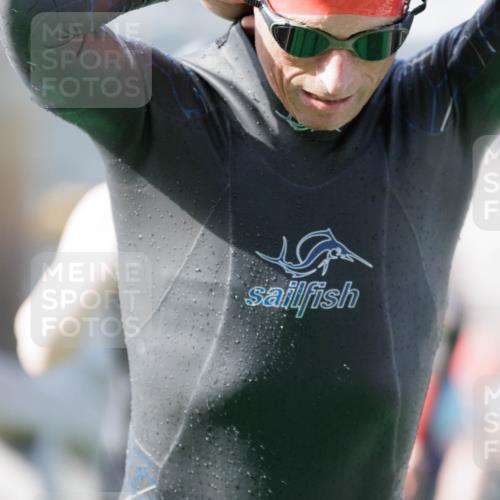10.08.2025 - GEWOBA Citytriathlon Bremen H.Heesch http://msf.ph/oto/8551351 10.08.2025 10:21:33 Schwimmen 373, 381, 400, 409, 417, 461, 491 meine-sportfotos.de
