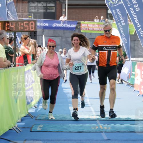 10.08.2025 - GEWOBA Citytriathlon Bremen H.Heesch http://msf.ph/oto/8551355 10.08.2025 11:45:40 Ziel 39, 227 meine-sportfotos.de