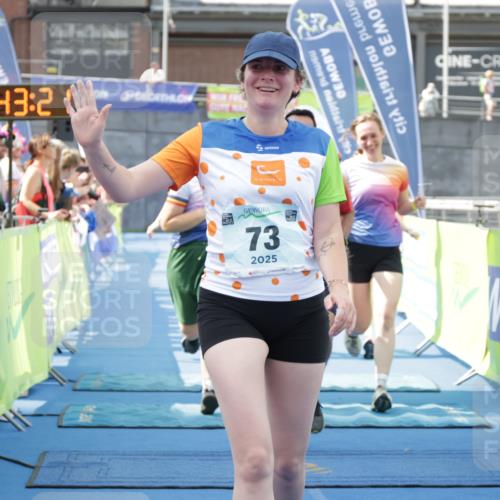 10.08.2025 - GEWOBA Citytriathlon Bremen H.Heesch http://msf.ph/oto/8551559 10.08.2025 11:47:03 Ziel 73, 113, 217 meine-sportfotos.de