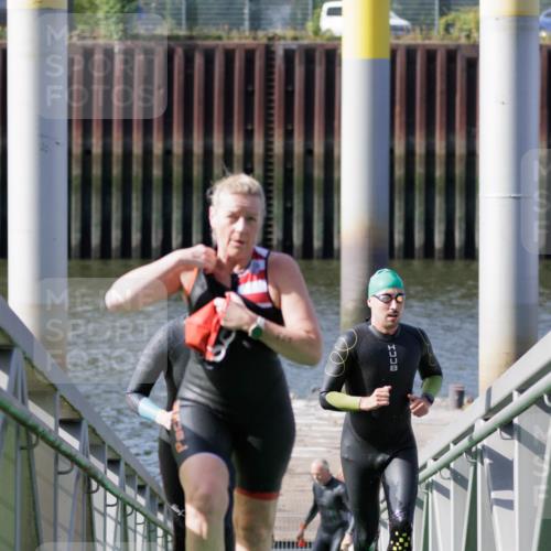10.08.2025 - GEWOBA Citytriathlon Bremen H.Heesch http://msf.ph/oto/8551593 10.08.2025 10:24:11 Schwimmen 127, 239, 245, 435, 458, 485, 496, 501 meine-sportfotos.de