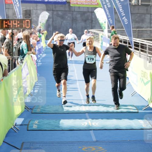 10.08.2025 - GEWOBA Citytriathlon Bremen H.Heesch http://msf.ph/oto/8551664 10.08.2025 11:47:52 Ziel 9, 179 meine-sportfotos.de