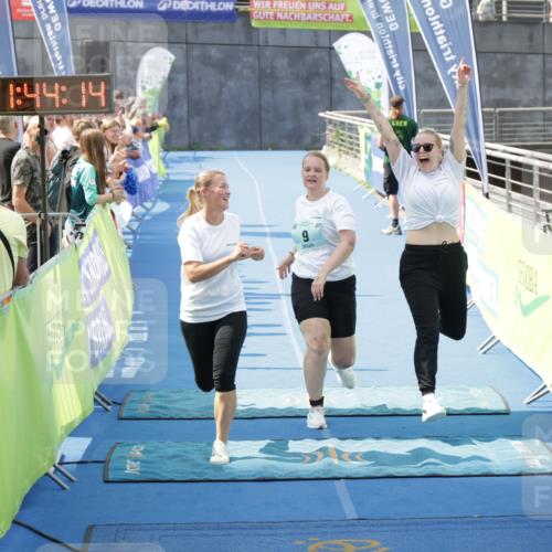 10.08.2025 - GEWOBA Citytriathlon Bremen H.Heesch http://msf.ph/oto/8551684 10.08.2025 11:47:56 Ziel 9, 179 meine-sportfotos.de