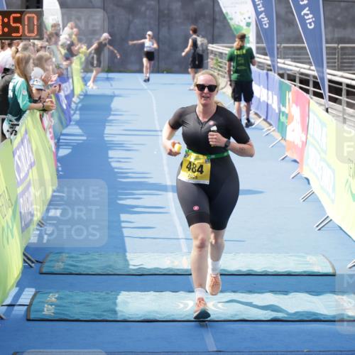 10.08.2025 - GEWOBA Citytriathlon Bremen H.Heesch http://msf.ph/oto/8551754 10.08.2025 11:48:32 Ziel 484 meine-sportfotos.de