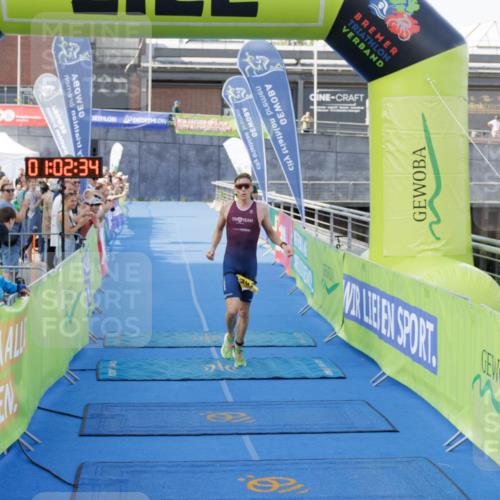 10.08.2025 - GEWOBA Citytriathlon Bremen H.Heesch http://msf.ph/oto/8551881 10.08.2025 11:06:15 Ziel 391 meine-sportfotos.de