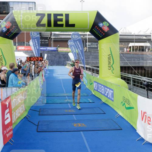 10.08.2025 - GEWOBA Citytriathlon Bremen H.Heesch http://msf.ph/oto/8551913 10.08.2025 11:06:16 Ziel 391 meine-sportfotos.de