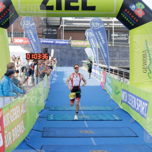 10.08.2025 - GEWOBA Citytriathlon Bremen H.Heesch http://msf.ph/oto/8551959 10.08.2025 11:07:18 Ziel 374 meine-sportfotos.de