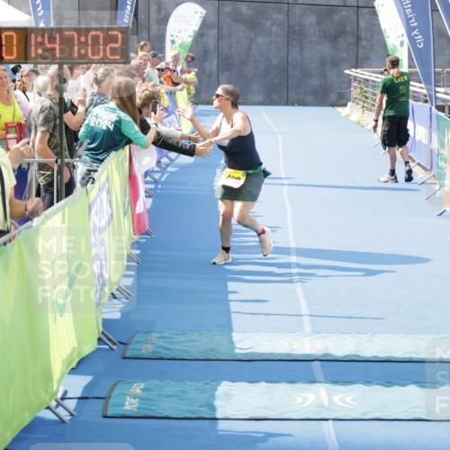 10.08.2025 - GEWOBA Citytriathlon Bremen H.Heesch http://msf.ph/oto/8551978 10.08.2025 11:50:44 Ziel 499 meine-sportfotos.de