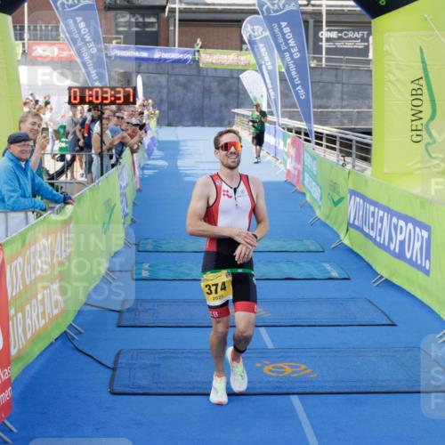 10.08.2025 - GEWOBA Citytriathlon Bremen H.Heesch http://msf.ph/oto/8551983 10.08.2025 11:07:19 Ziel 374 meine-sportfotos.de